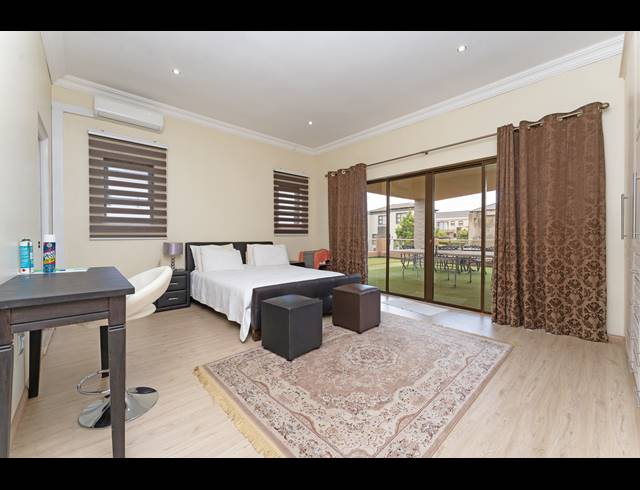 4 BEDROOM HOUSE FOR SALE IN BLUE VALLEY GOLF ESTATE